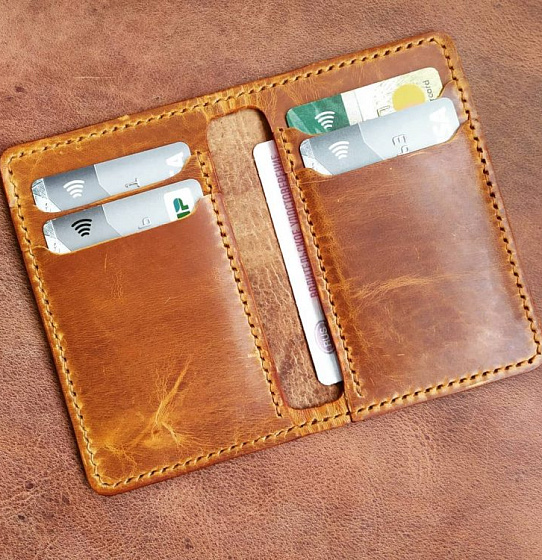  Классический кардхолдер "Книжка" (кор)