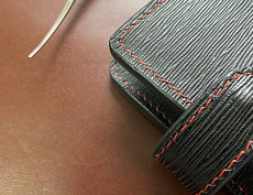 Кошелёк "Бифолд" с застёжкой