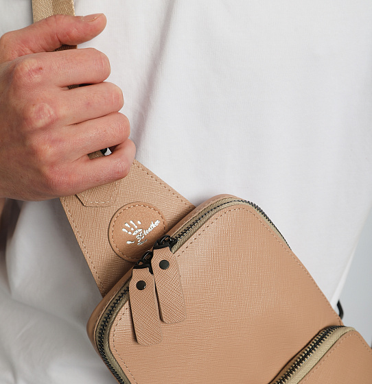 Сумка-слинг Авеню-35 (Сафьяно) беж.