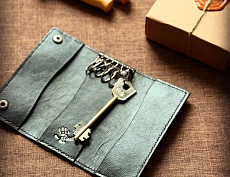 Ключница из натуральной кожи (чёрн.)