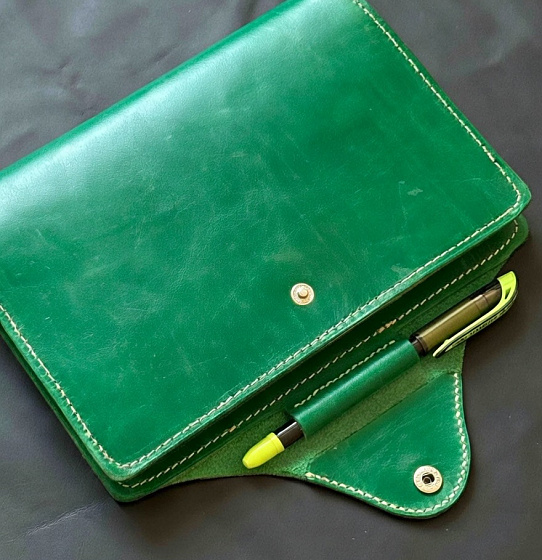 Обложка для ежедневника А6 (зелёная)