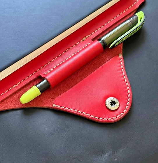 Обложка для ежедневника А6 (красная)