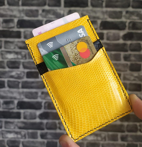 Кардхолдер из натуральной кожи варана (жёлтый)