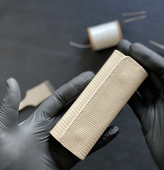 Ключница из кожи варана